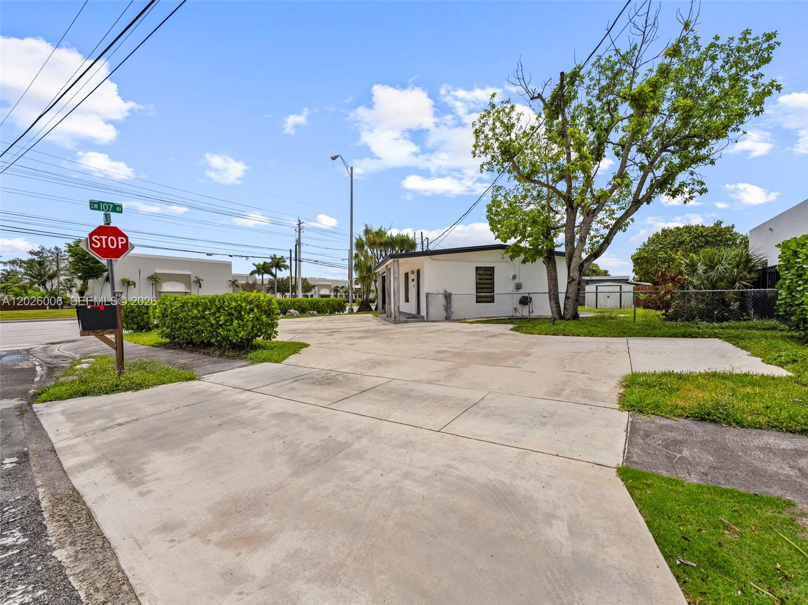 10700 SW 46th Street