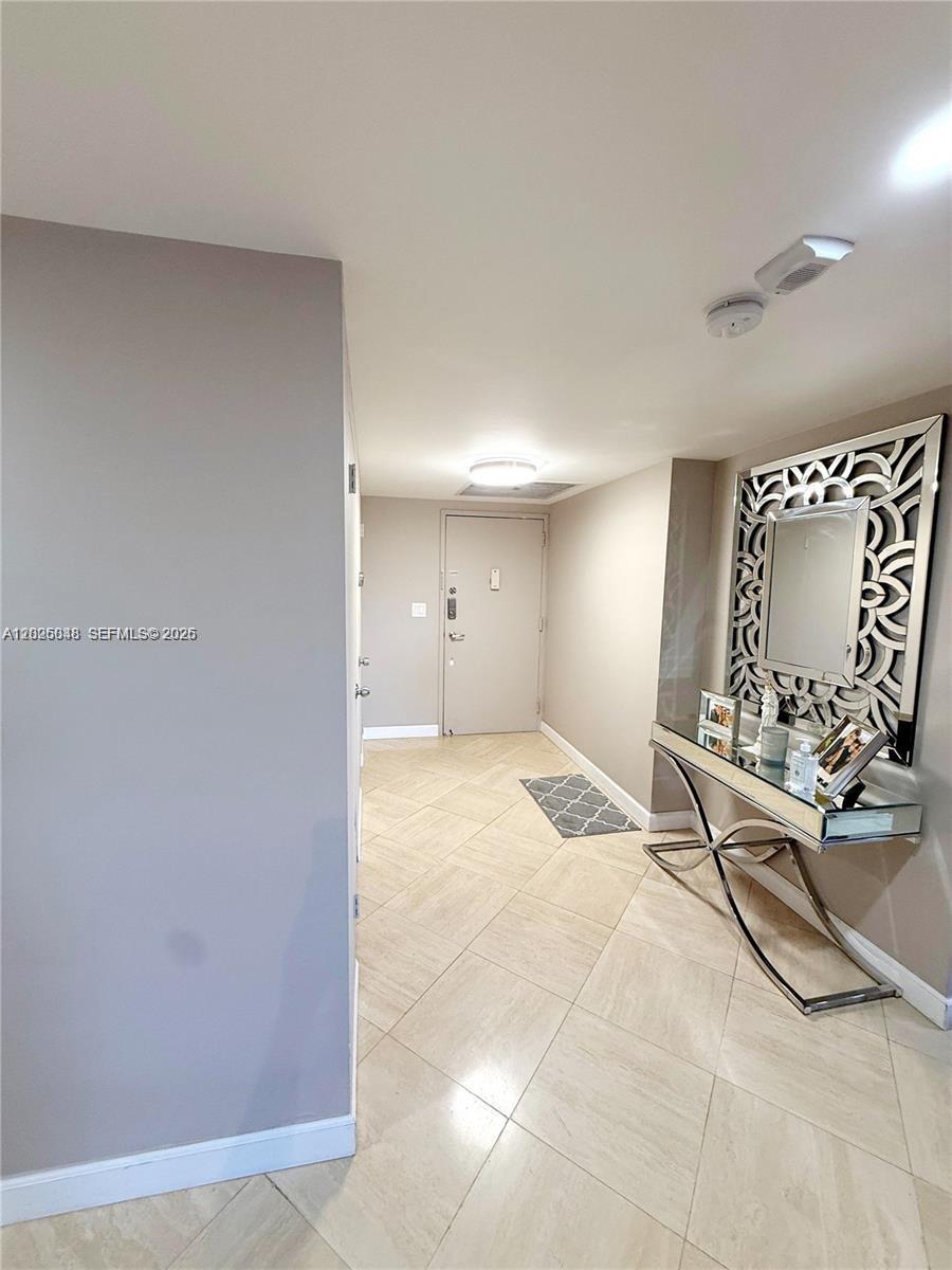 800 NE 195th Street