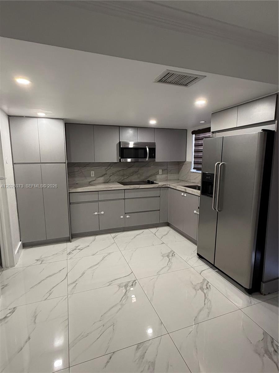 8430 NW 8th Street