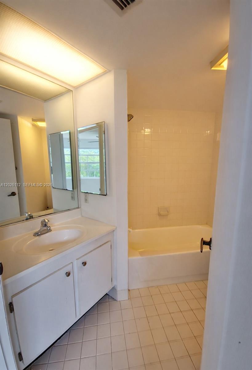 2604 SE 19th Court