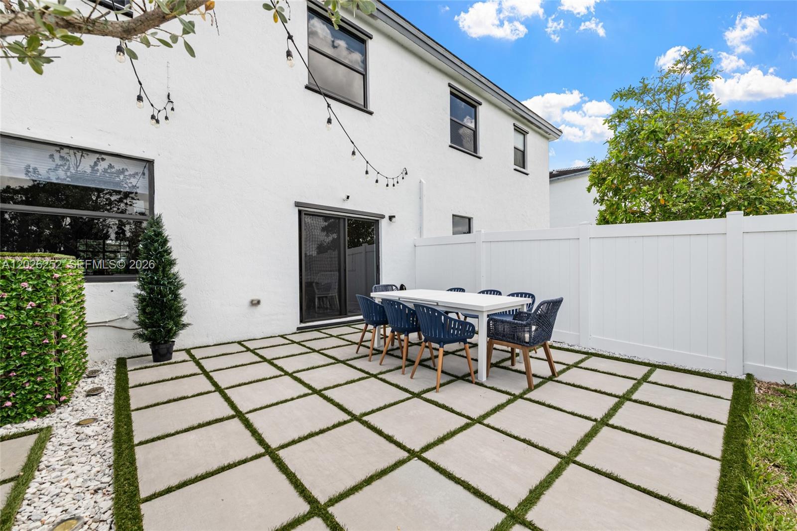 577 NW 204th Street