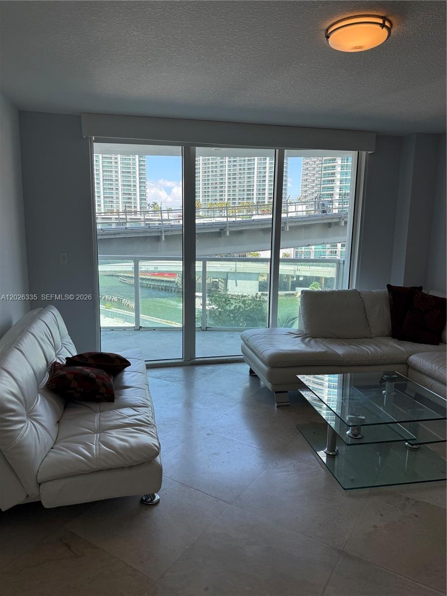 31 SE 5th Street