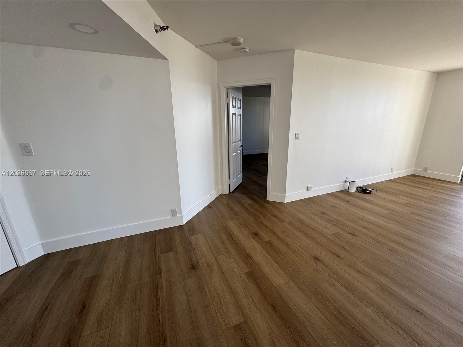 3530 Mystic Pointe Drive