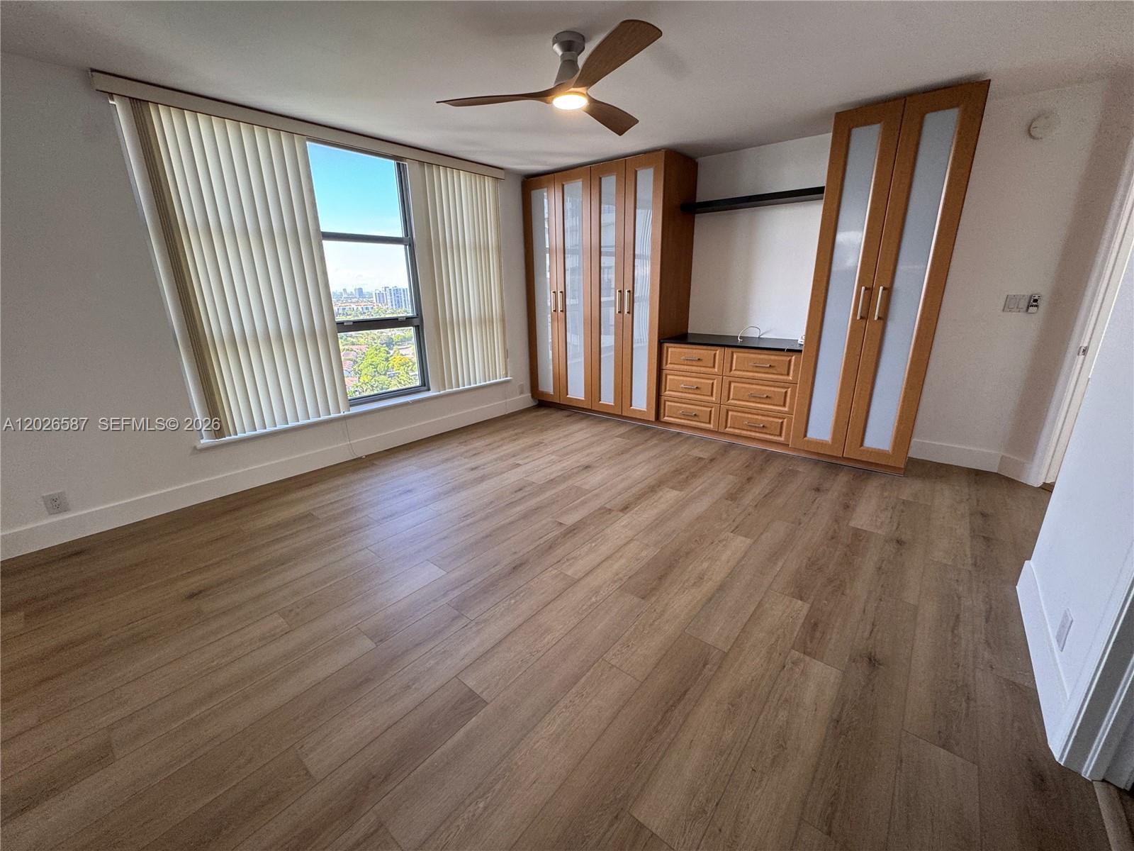 3530 Mystic Pointe Drive