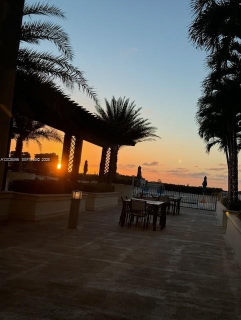 1300 Ponce De Leon Boulevard