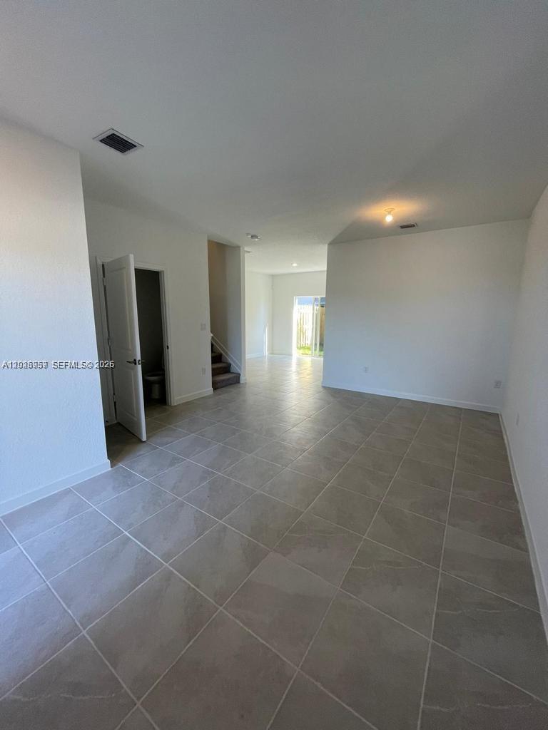 2634 SE 11th Court