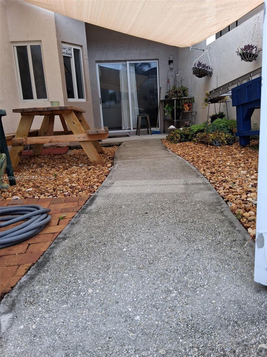 1953 SE 24th Avenue