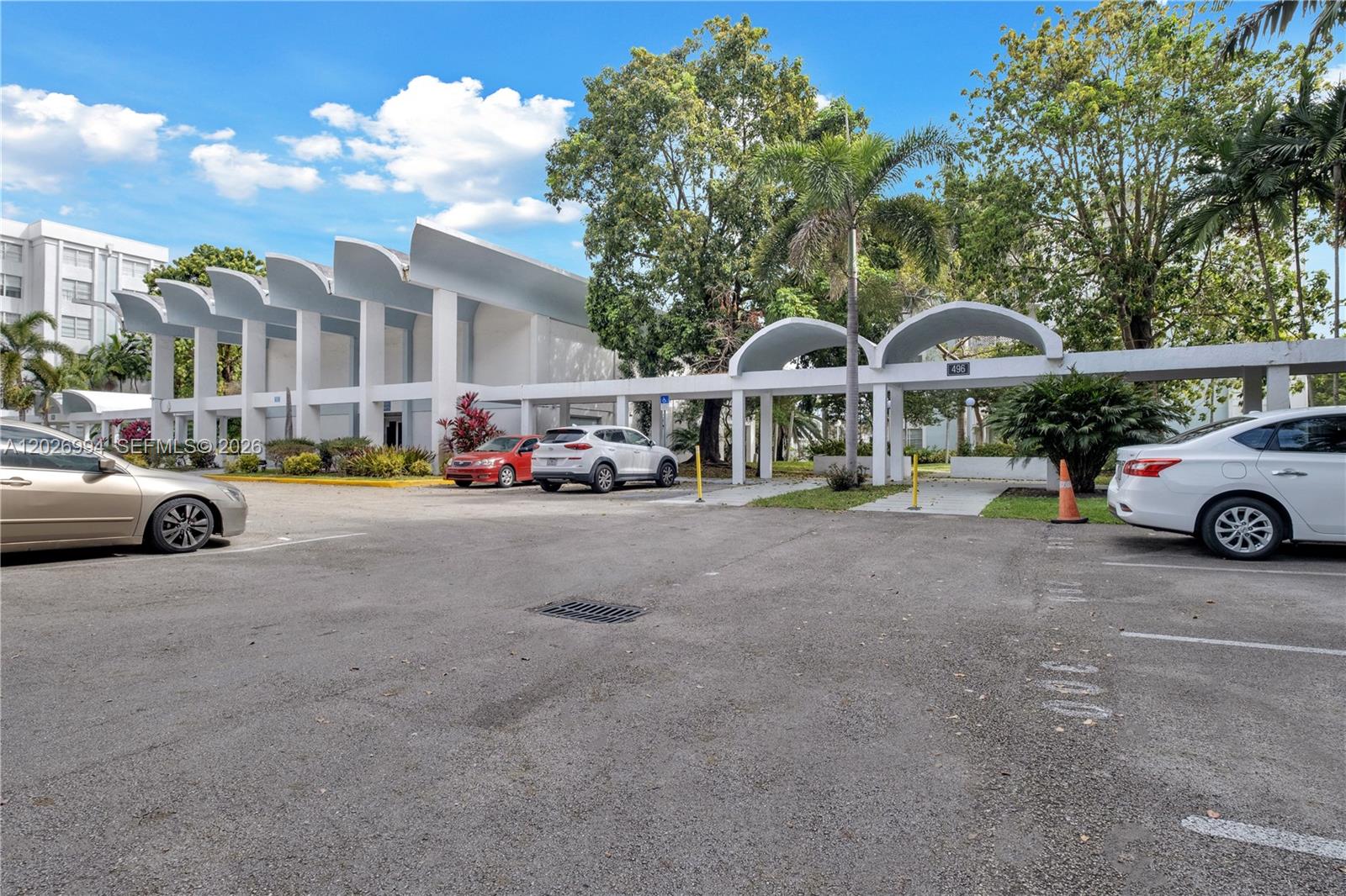 496 NW 165th St Road