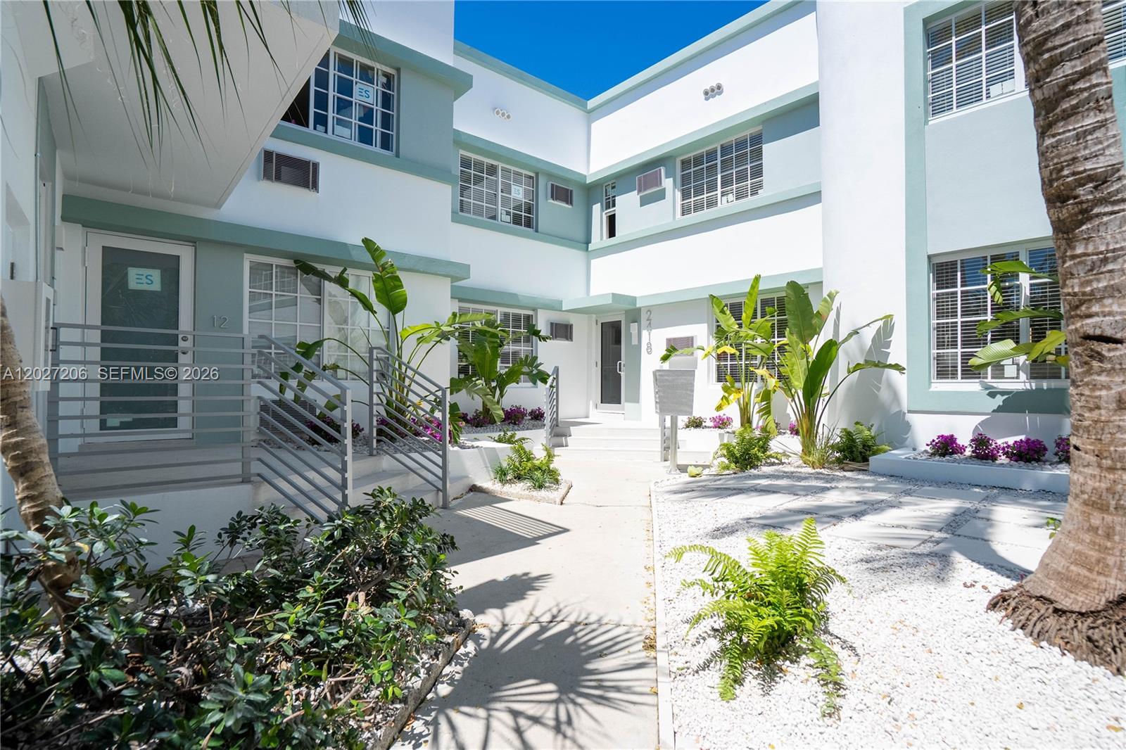 2418 Flamingo Drive