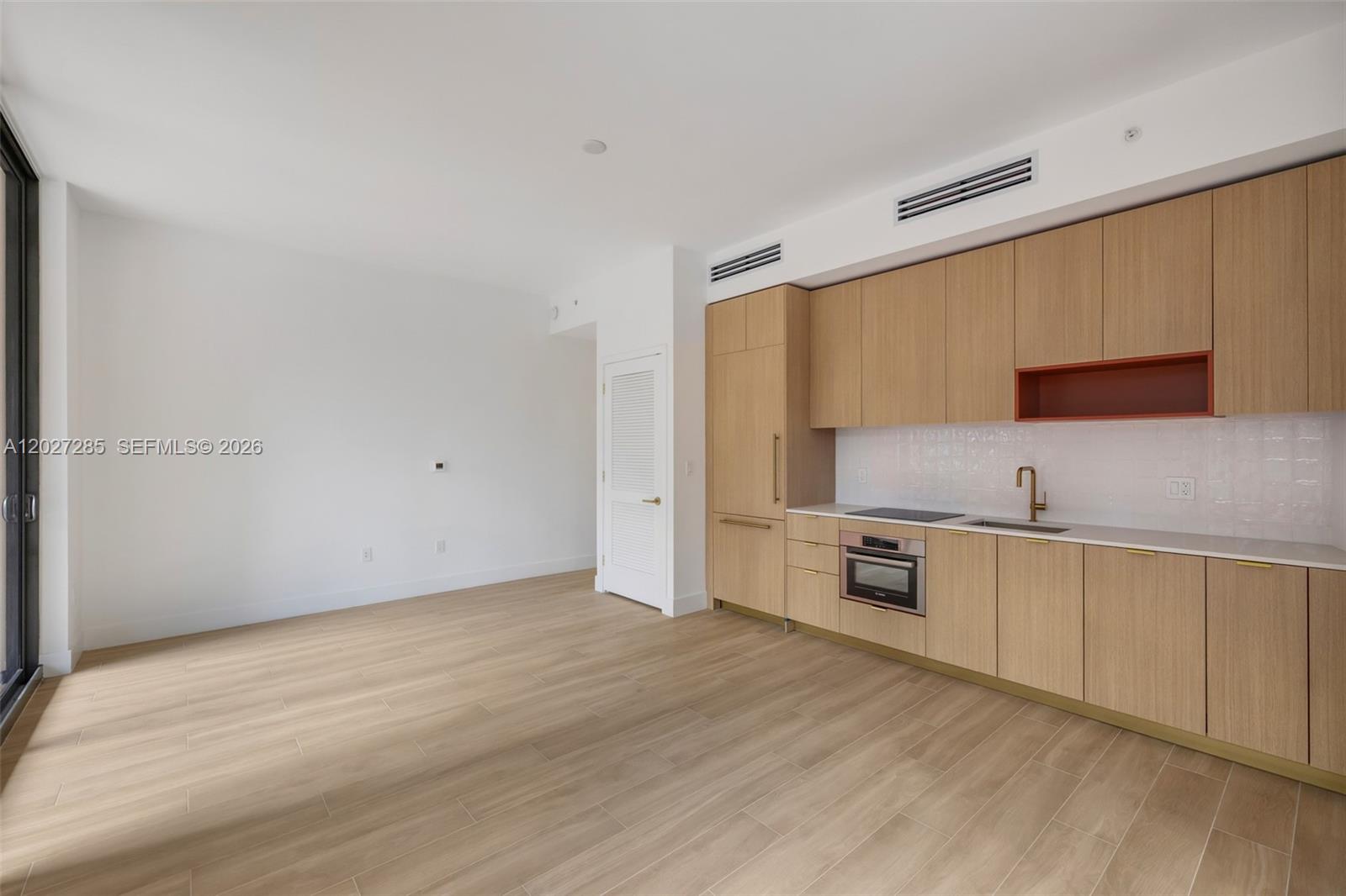 90 NE 32nd Street