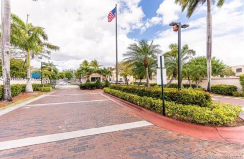 10253 NW 9th Street Circle