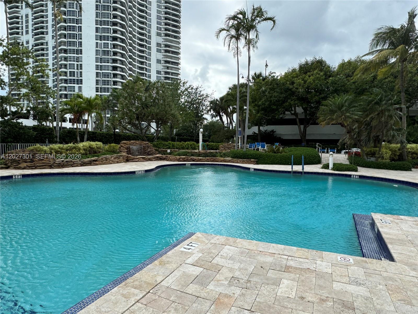 3500 Mystic Pointe Drive