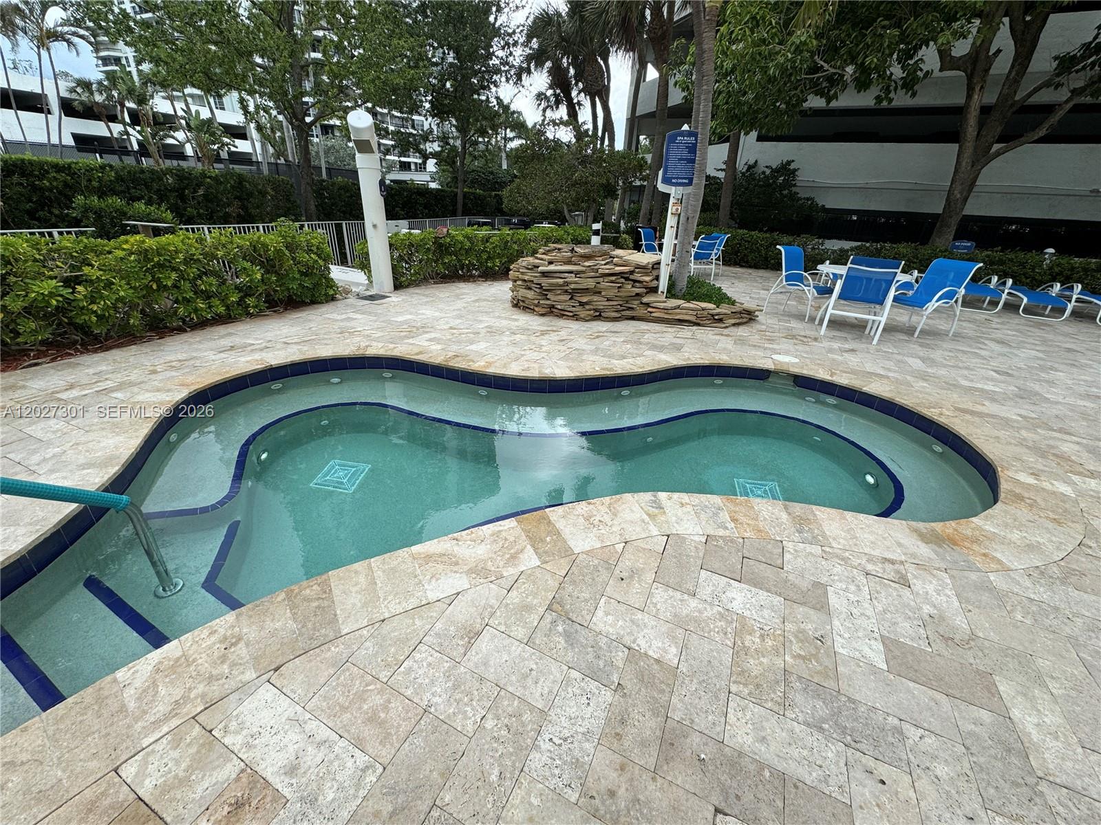 3500 Mystic Pointe Drive