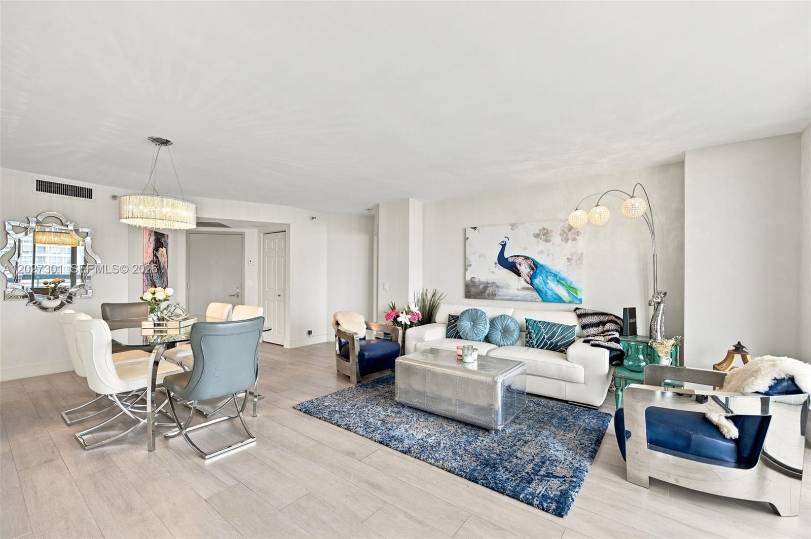 3500 Mystic Pointe Drive