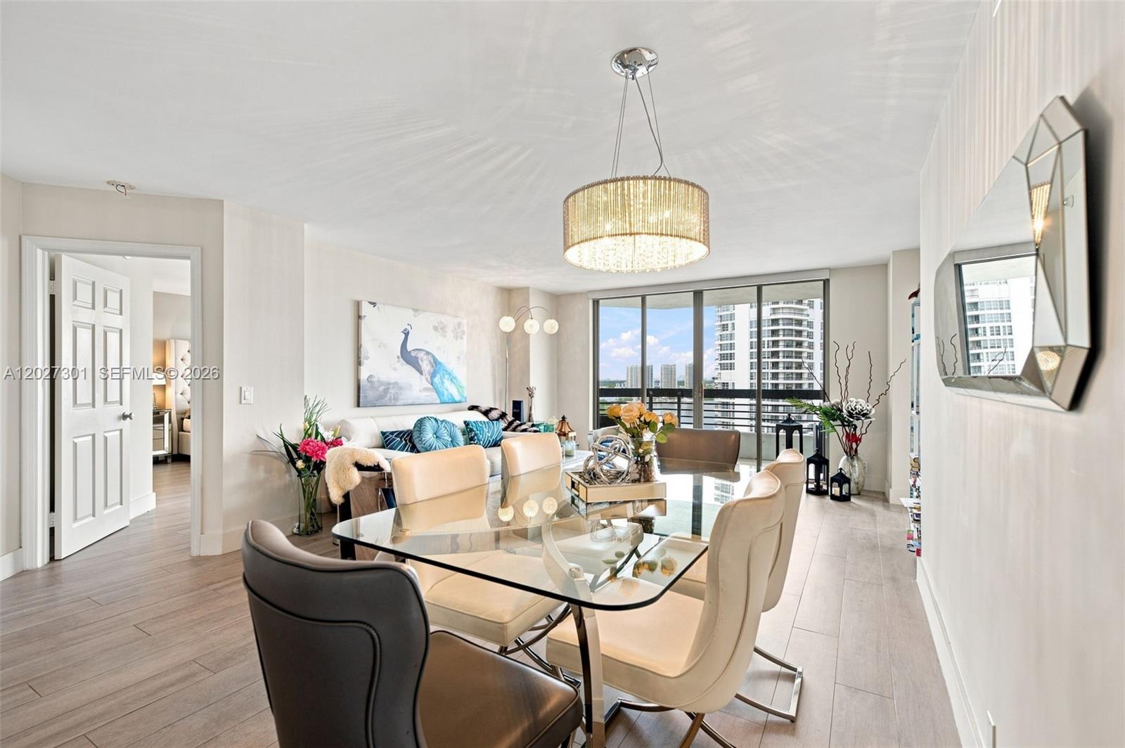 3500 Mystic Pointe Drive