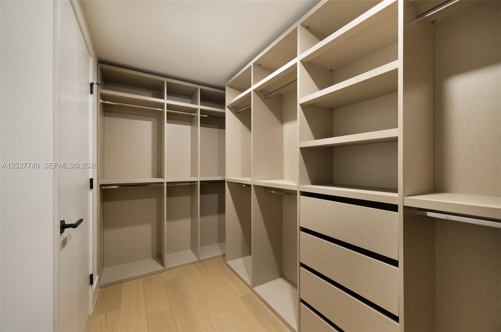 1177 Kane Concourse