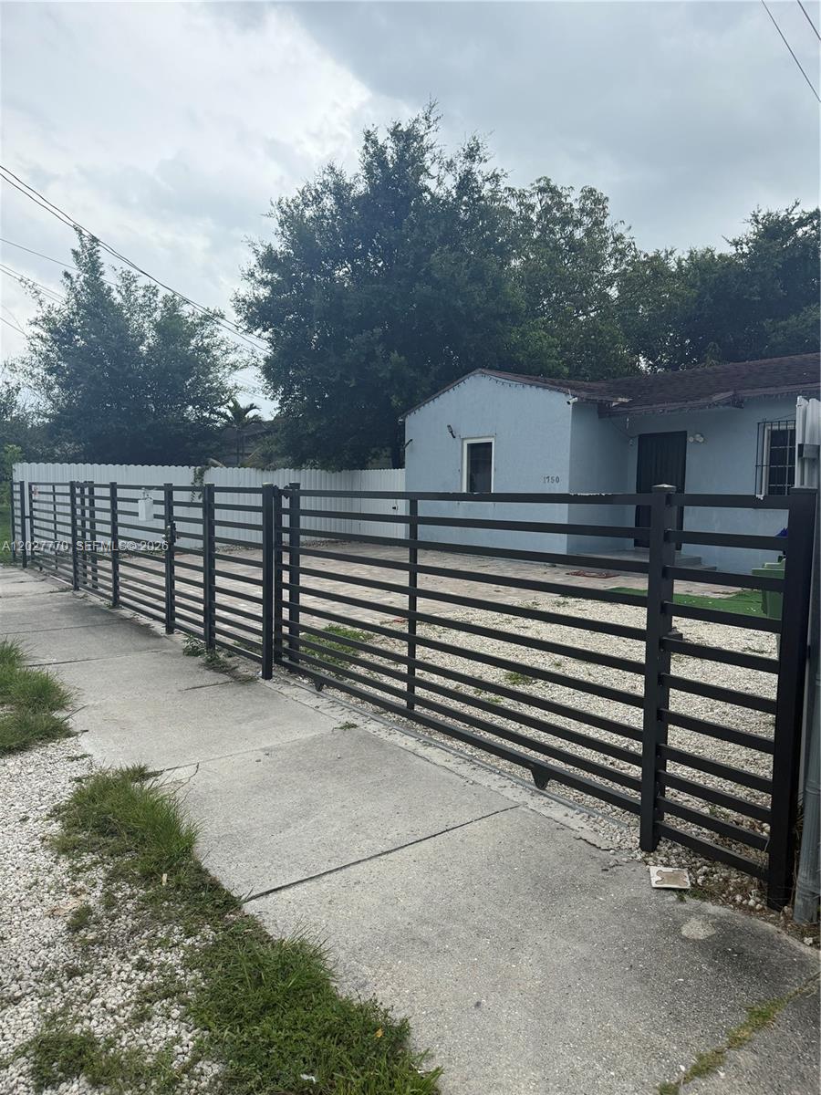 1750 NW 55th Terrace
