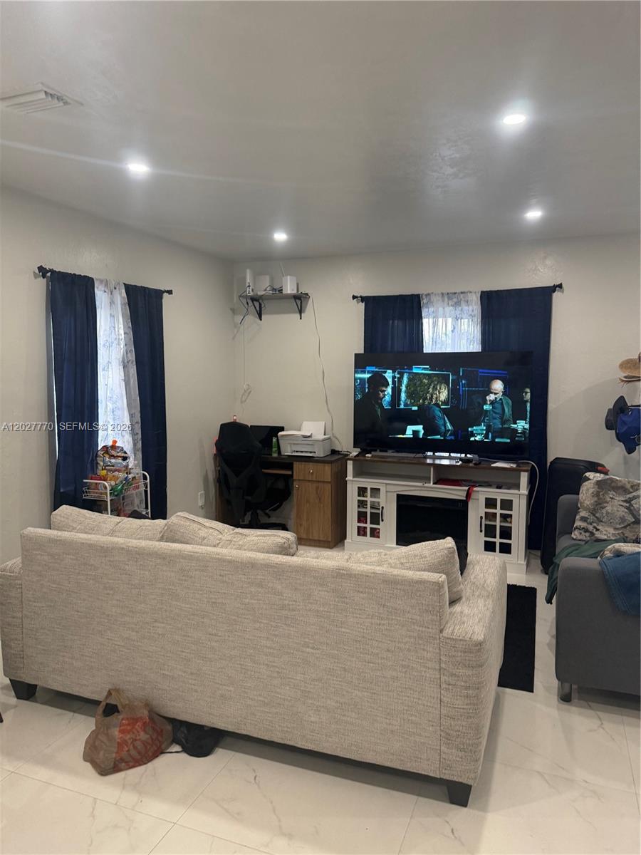 1750 NW 55th Terrace
