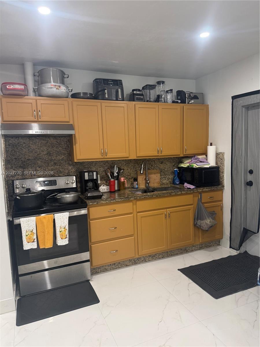 1750 NW 55th Terrace