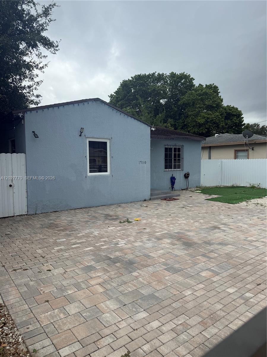 1750 NW 55th Terrace