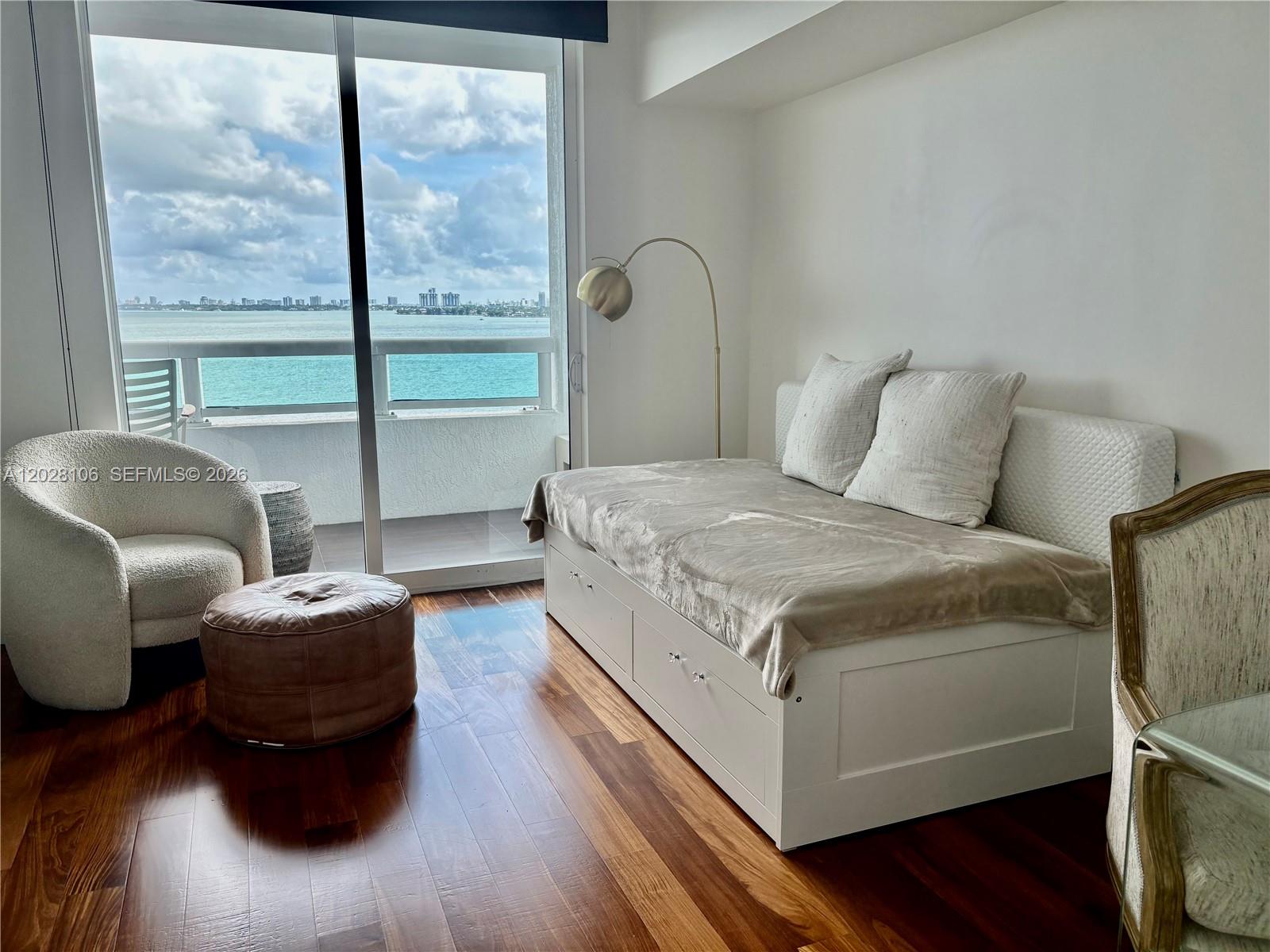1800 N Bayshore Drive