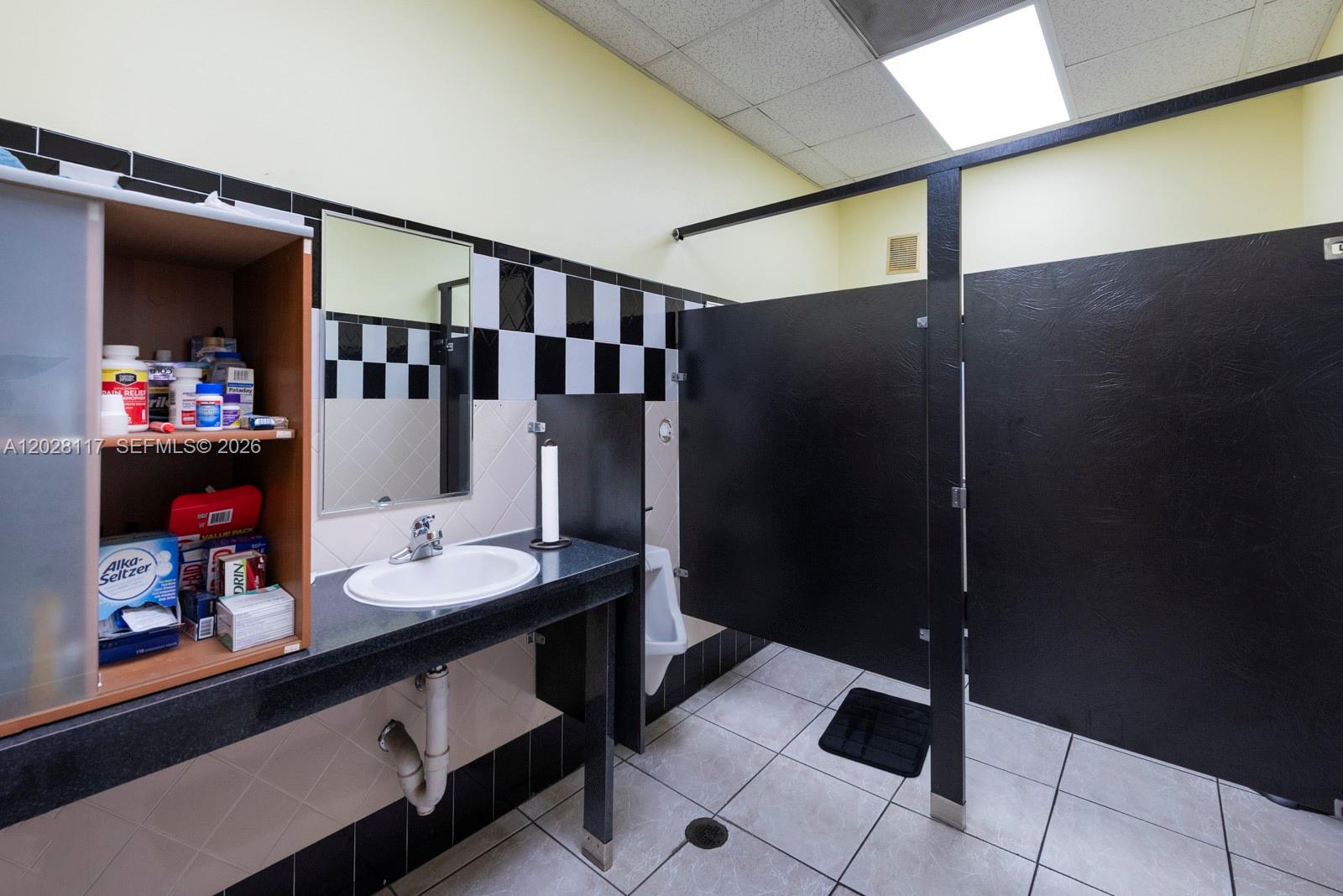 10200 NW 25th Street