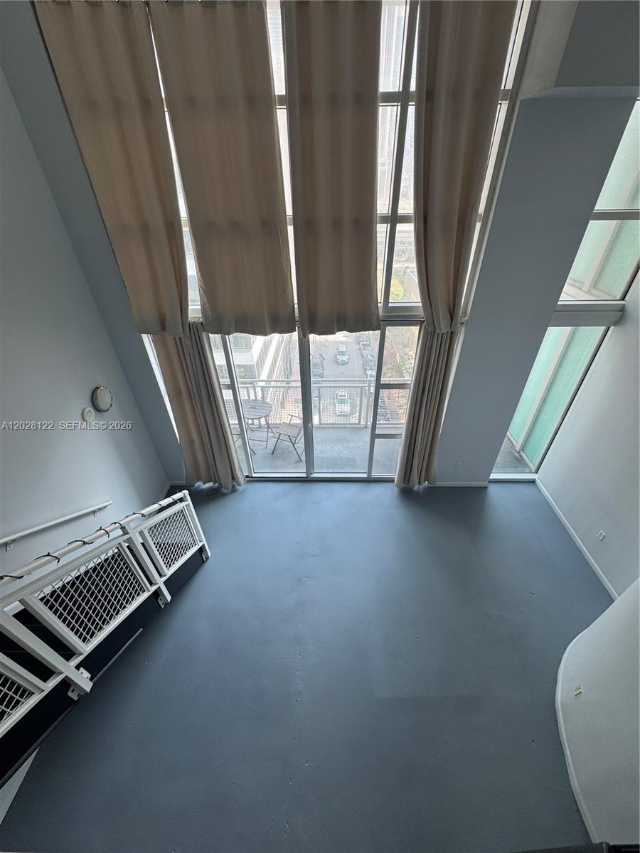 253 NE 2nd Street