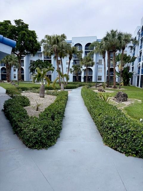 9460 Fontainebleau Boulevard