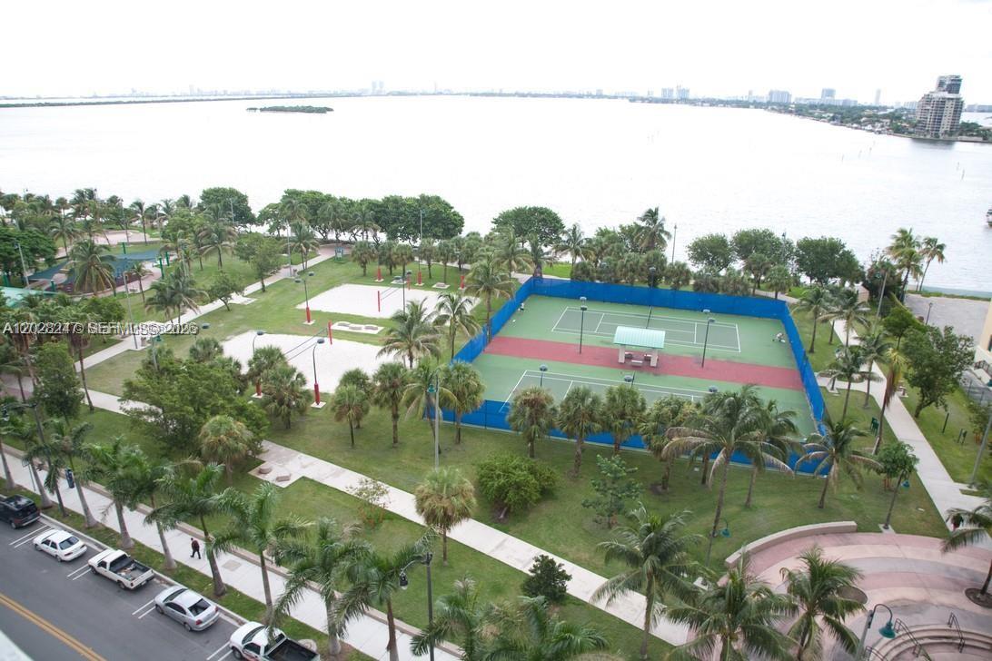 1800 N Bayshore Drive