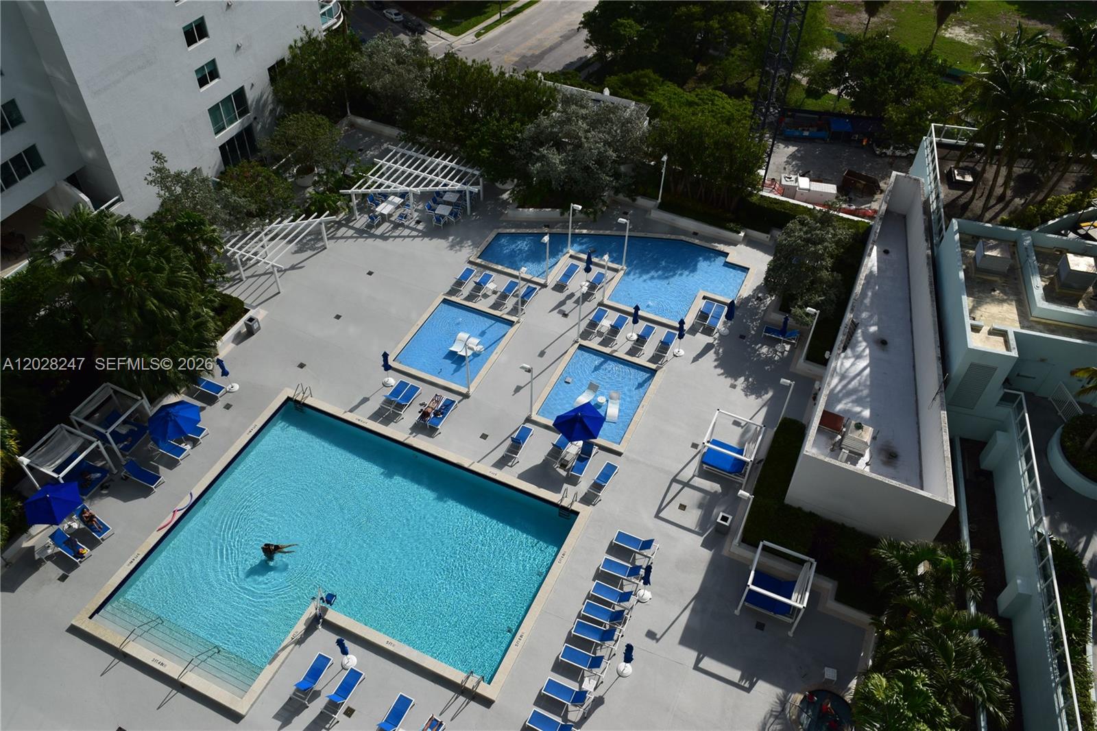 1800 N Bayshore Drive