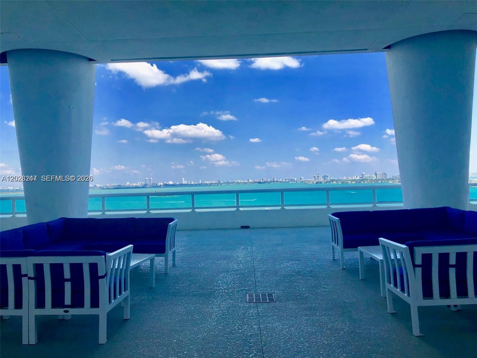 1800 N Bayshore Drive