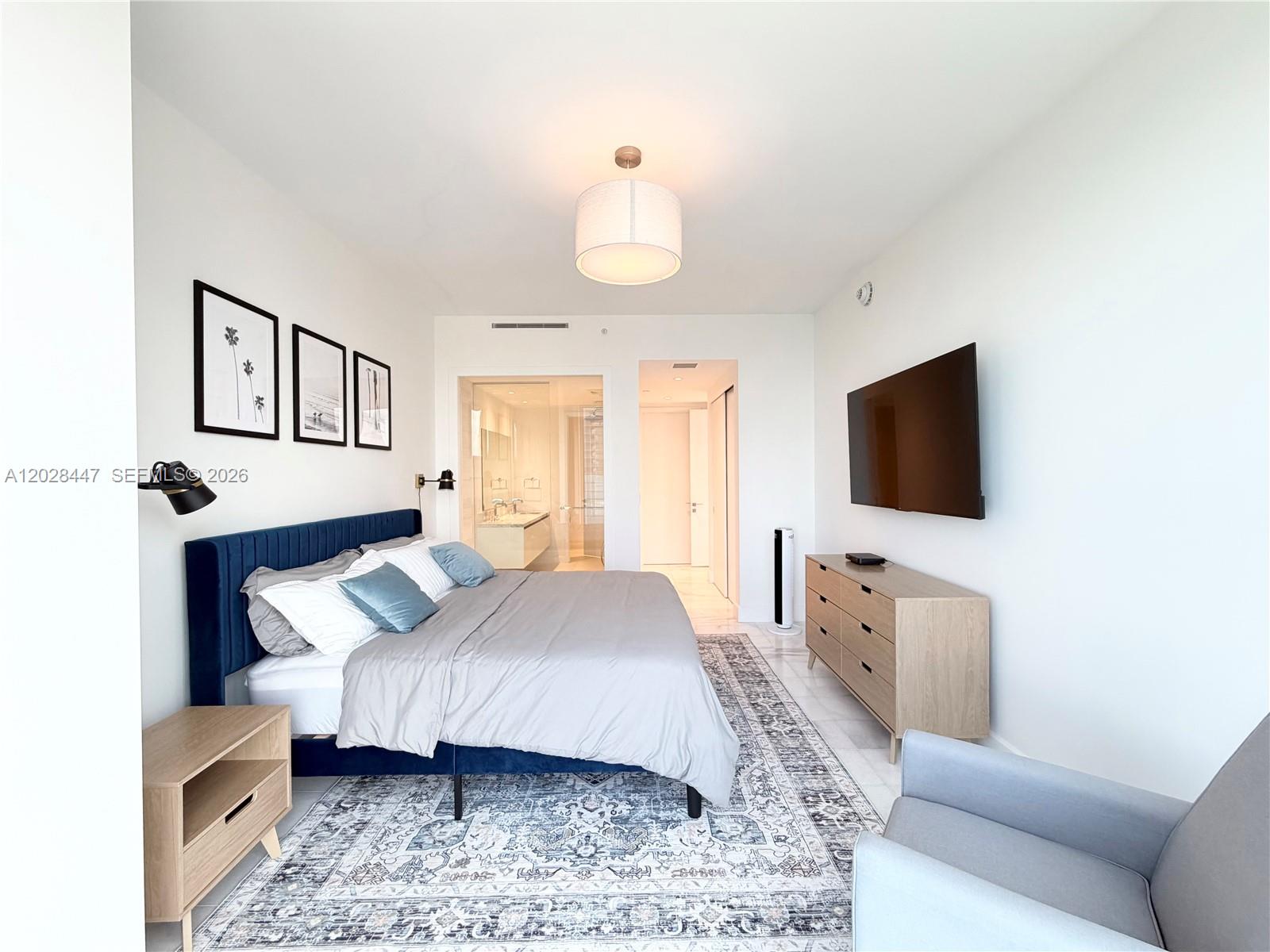 700 NE 26th Terrace