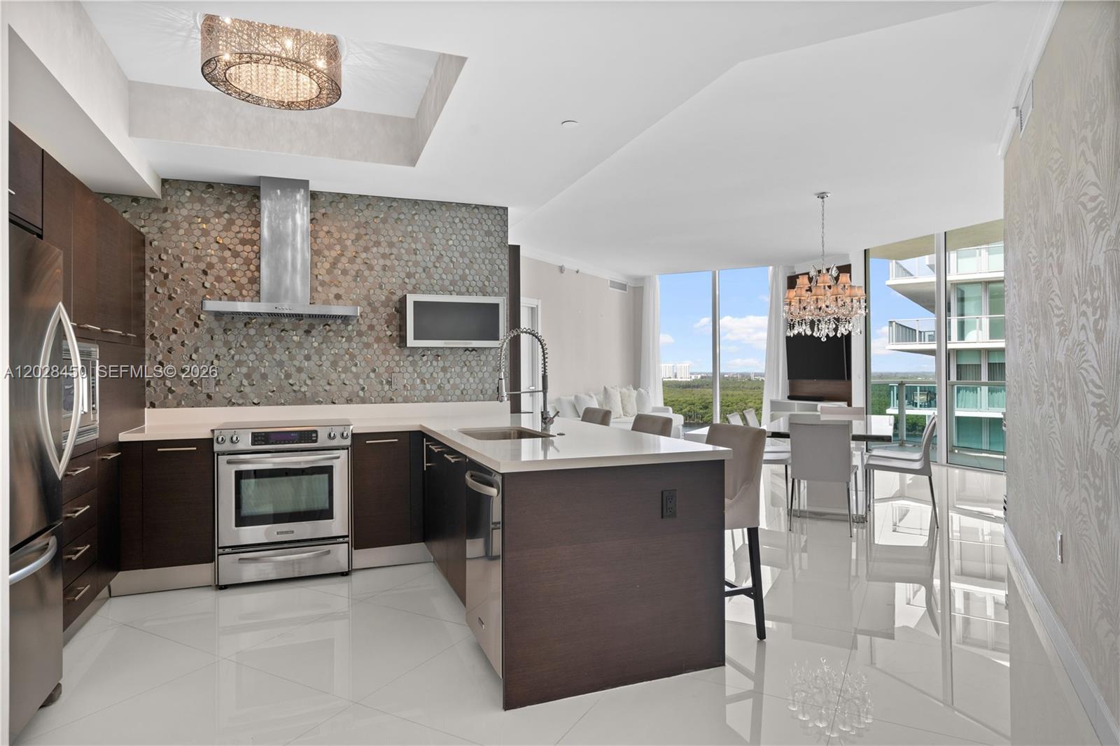250 Sunny Isles Boulevard