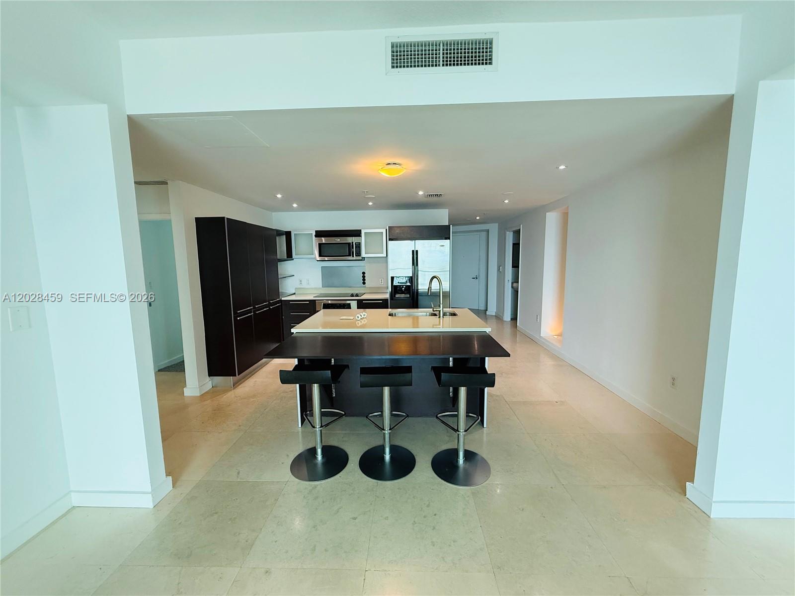 1900 N Bayshore Drive