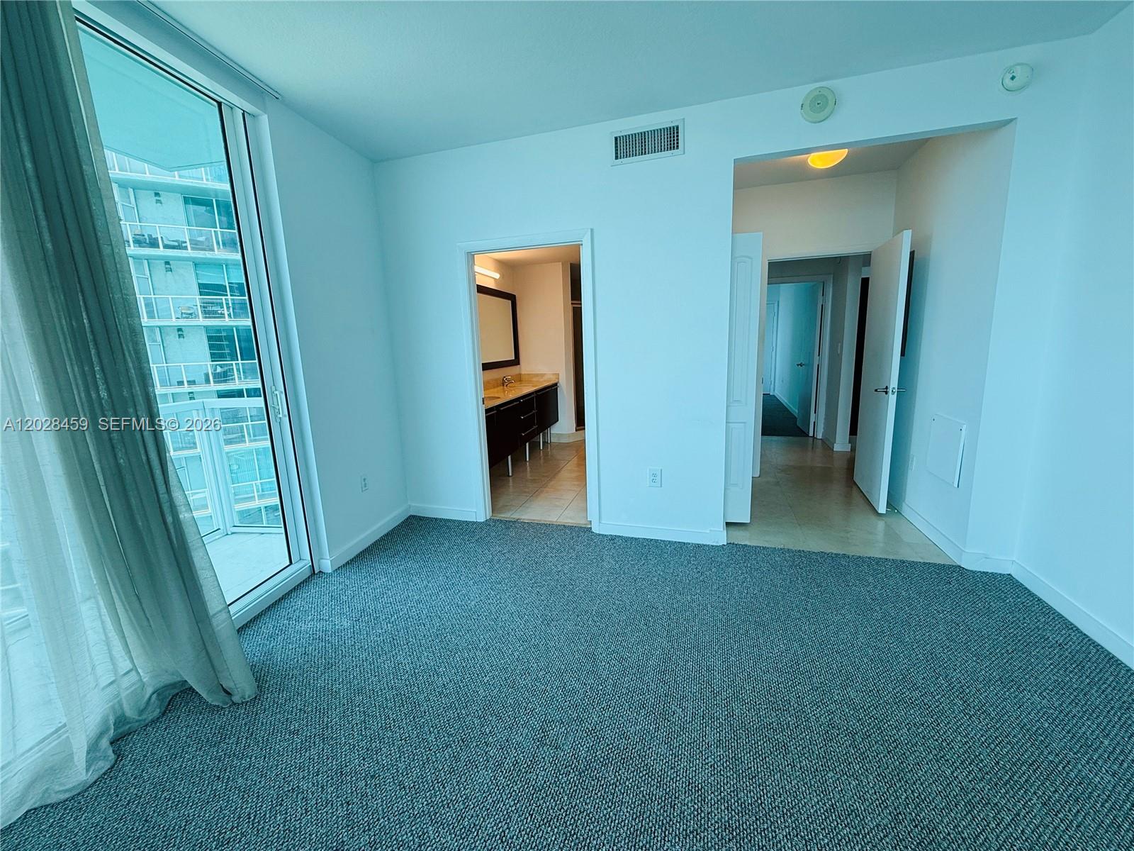 1900 N Bayshore Drive