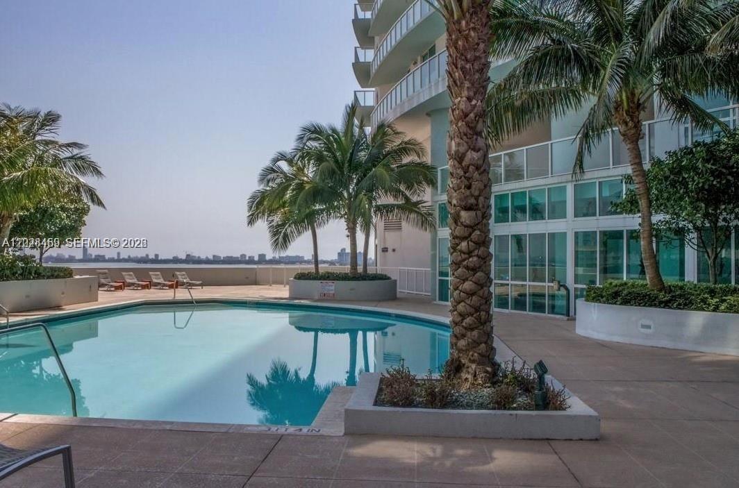 1900 N Bayshore Drive