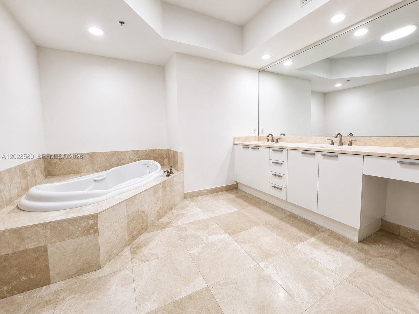 14951 Royal Oaks Lane