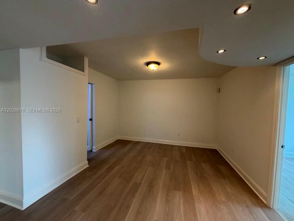 492 NW 165th St Road