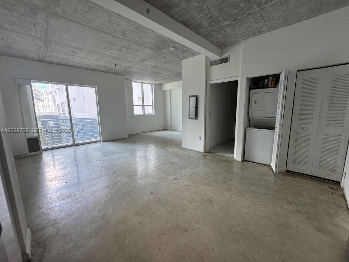 234 NE 3rd Street
