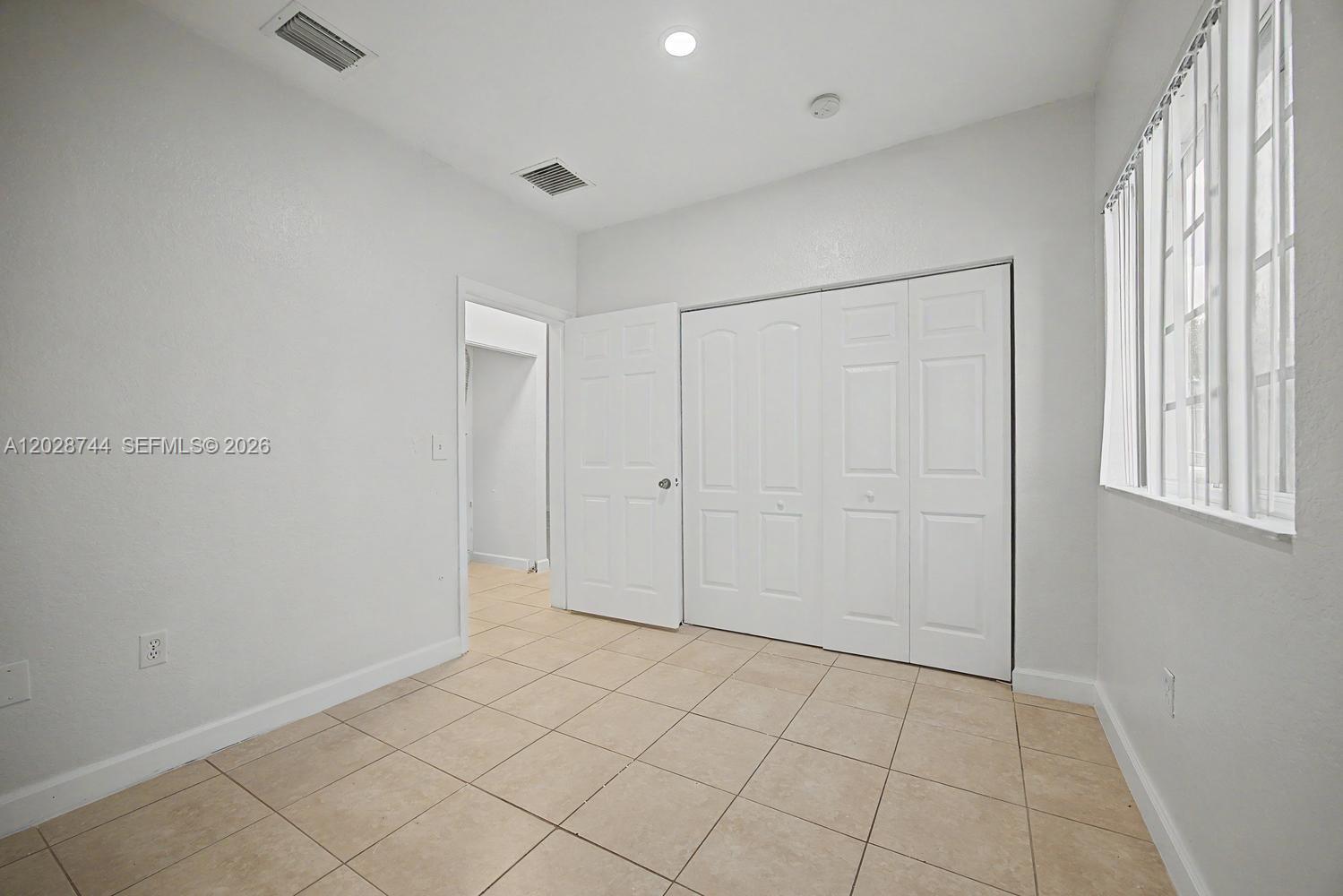 373 NE 26th Place