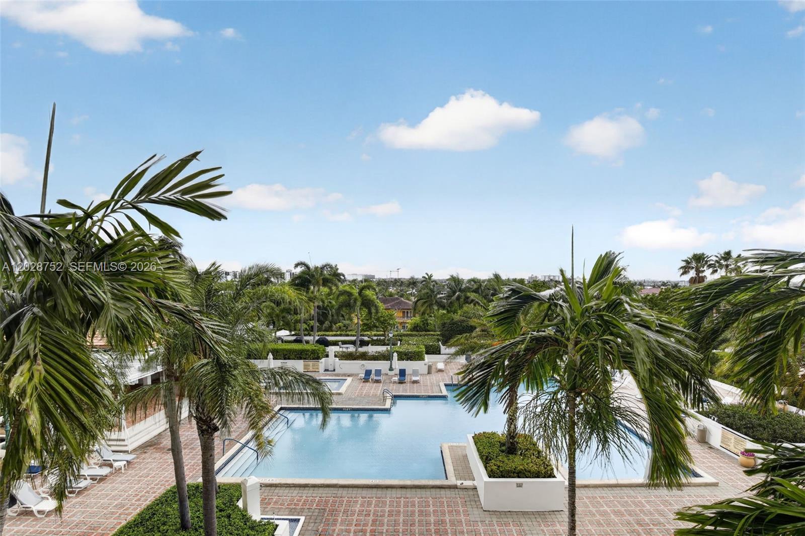 1000 Island Boulevard