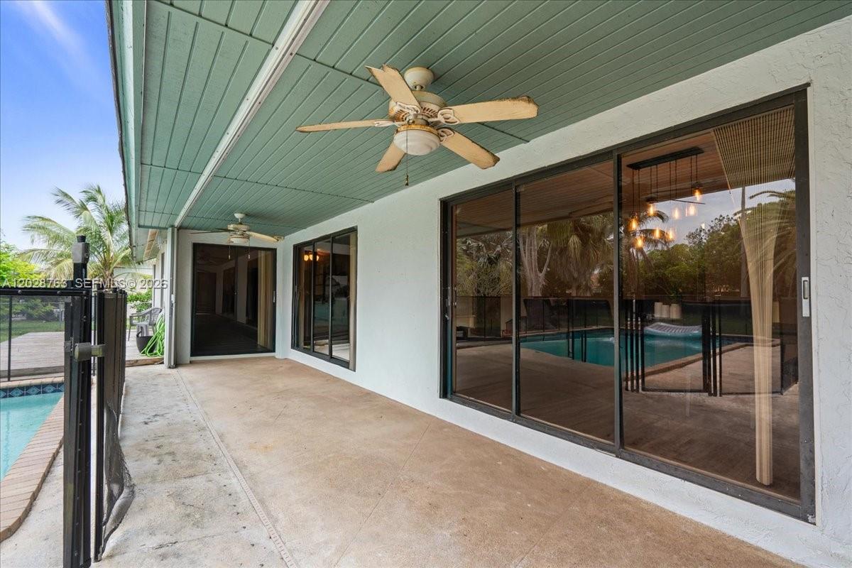 1571 NW 20th Street