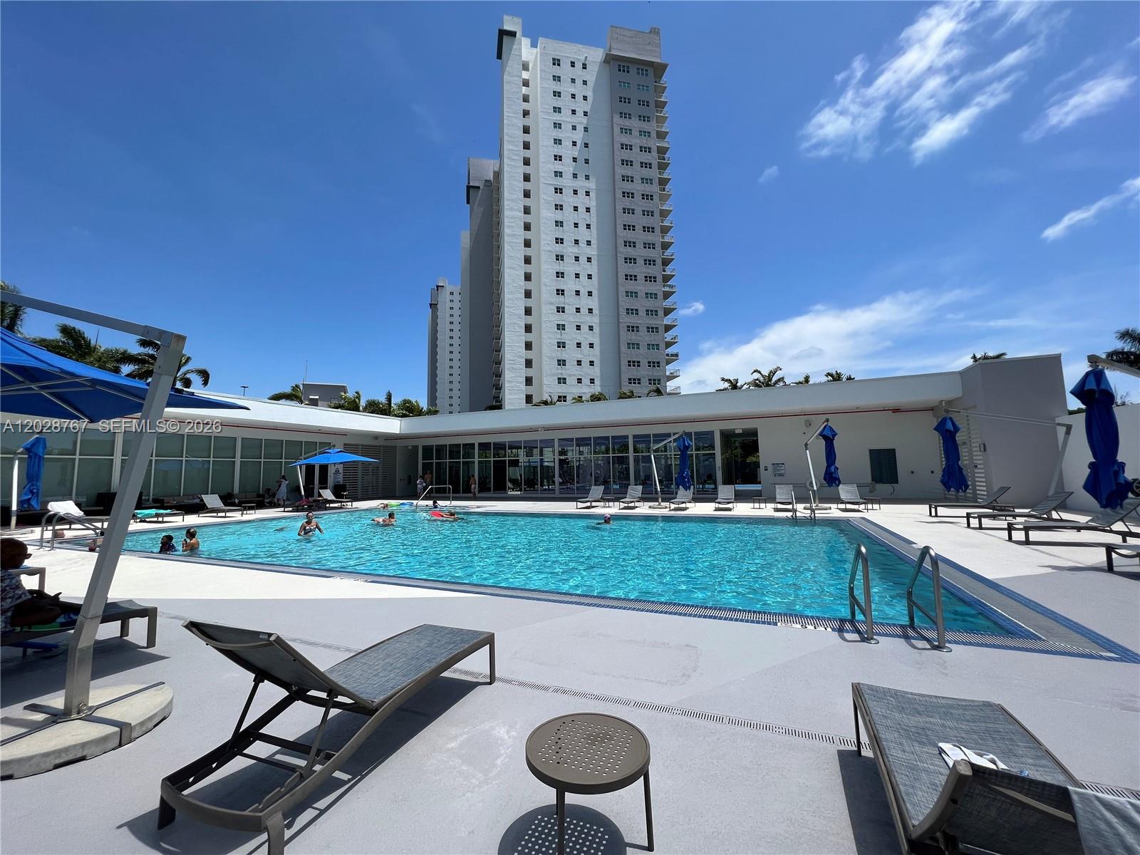 14951 Royal Oaks Lane