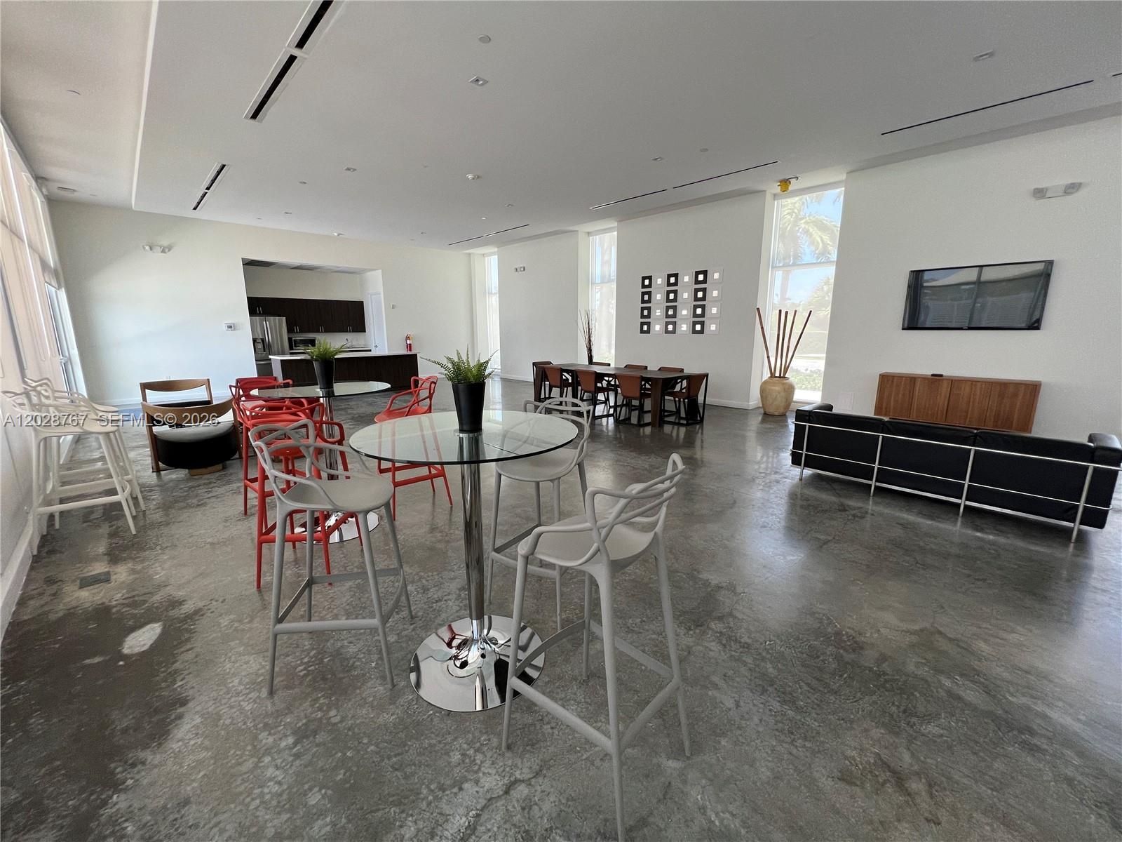 14951 Royal Oaks Lane