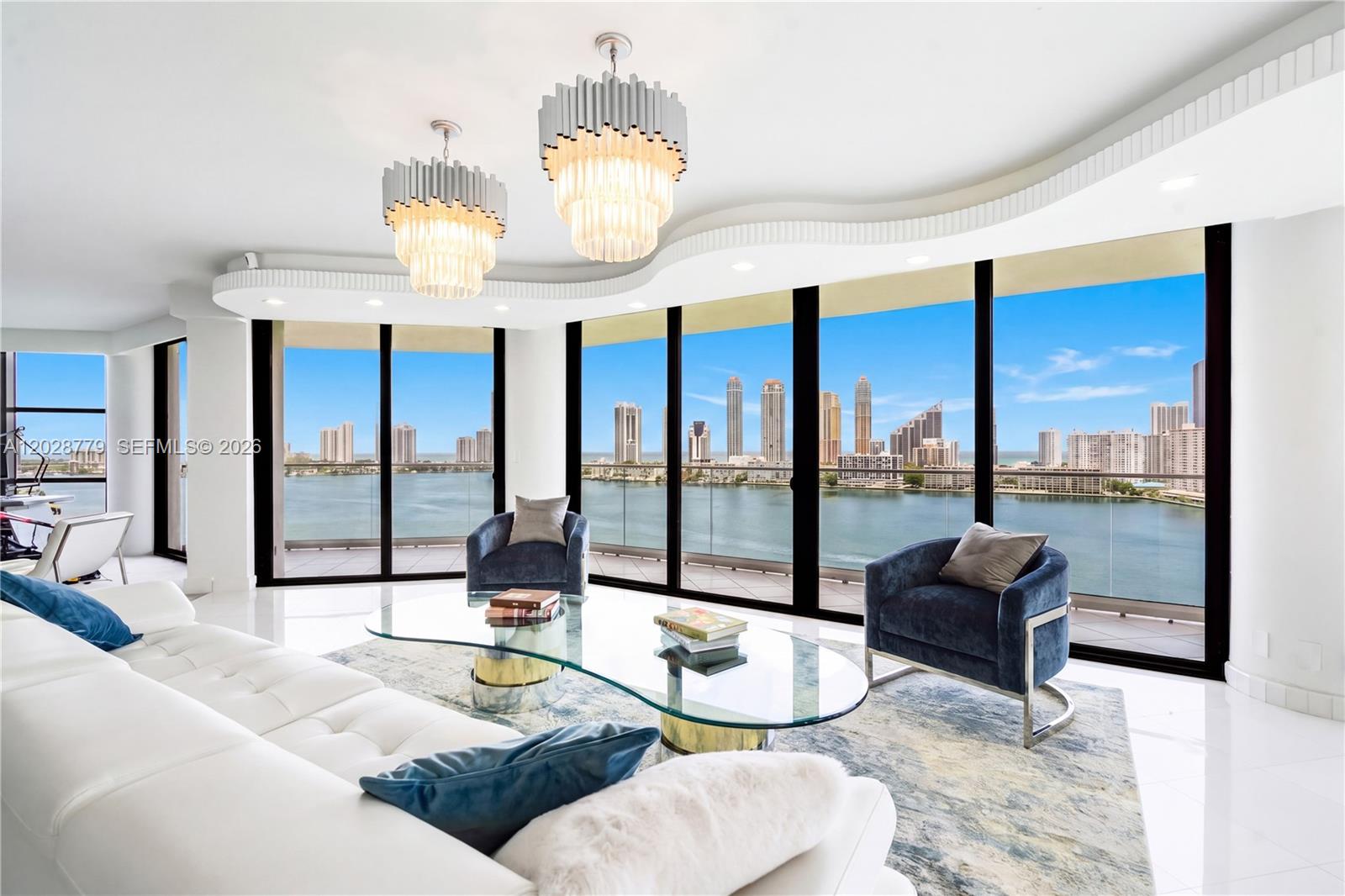 2800 Island Boulevard