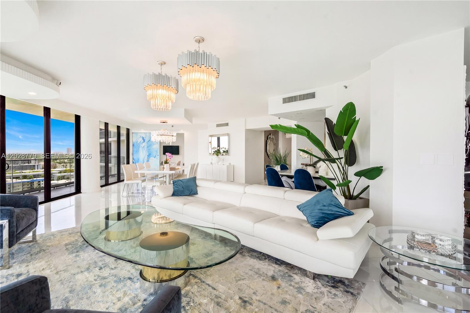 2800 Island Boulevard
