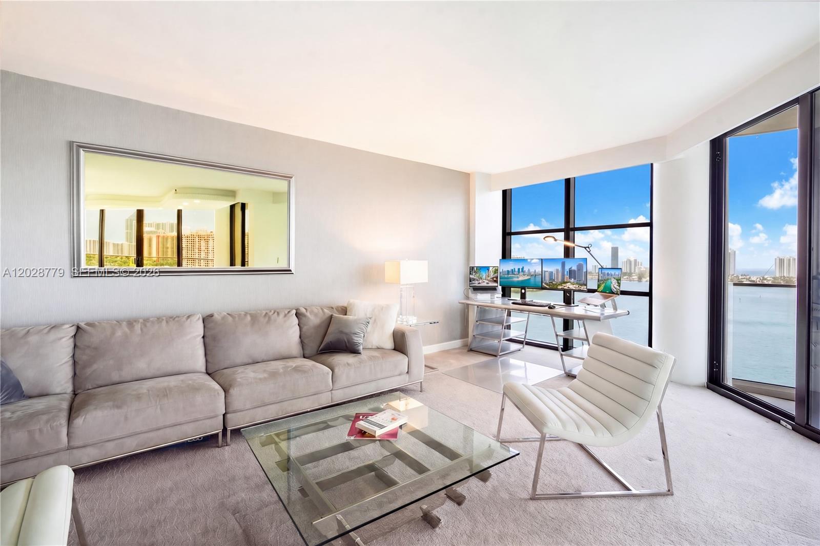 2800 Island Boulevard