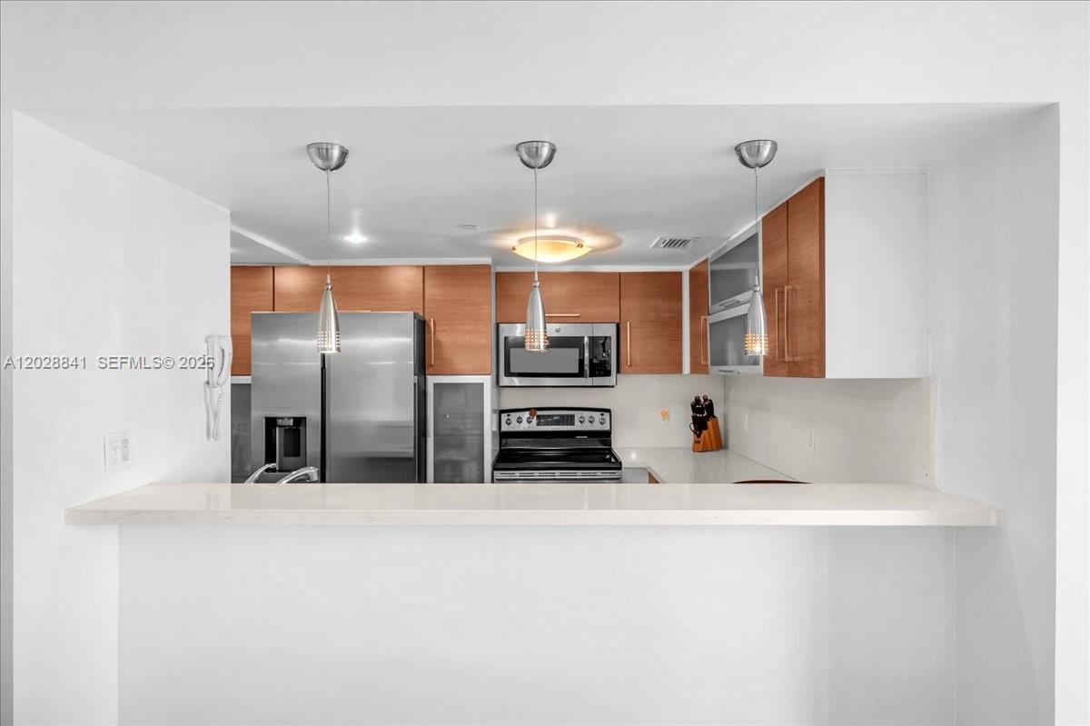 2000 Towerside Terrace