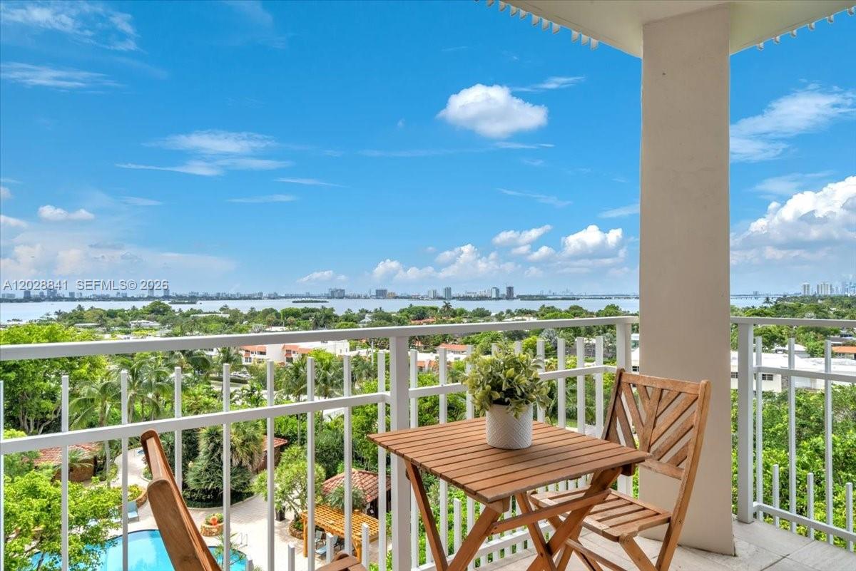 2000 Towerside Terrace