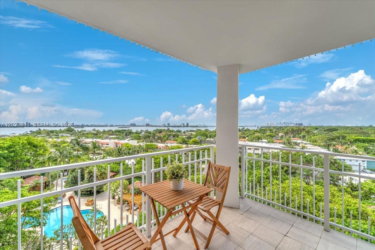 2000 Towerside Terrace